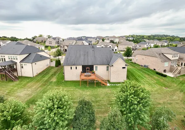 1006 Cumberland Valley Dr, Franklin, TN 37064