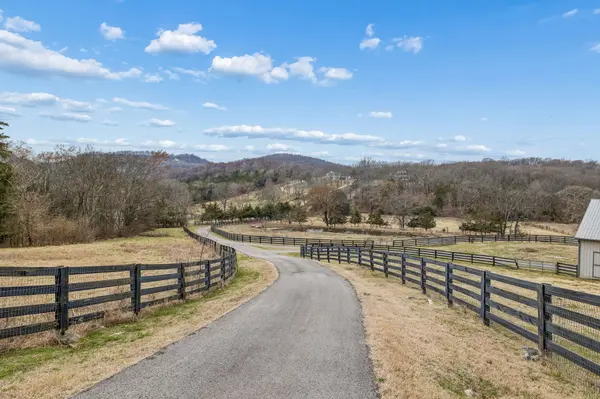 2200 Lone Star Ln, Nolensville, TN 37135