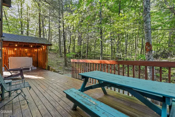 507 Eagle Trail, Gatlinburg, TN 37738