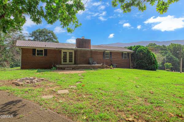3246 Proffitt Heights Drive, Dandridge, TN 37725