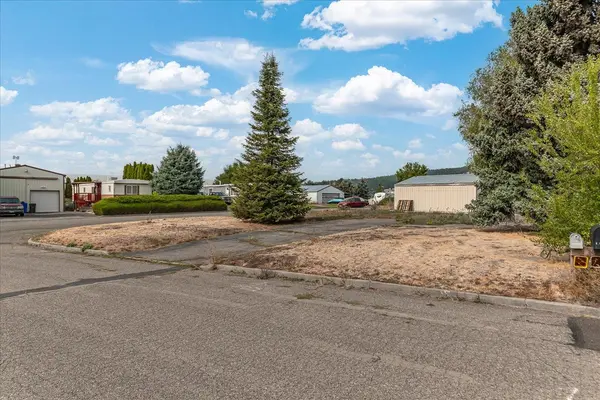 18305 E Liberty Ave, Spokane Valley, WA 99216-0000