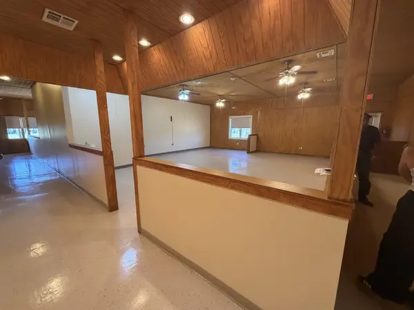 1321 Nine Iron Dr, Anthony, KS 67003