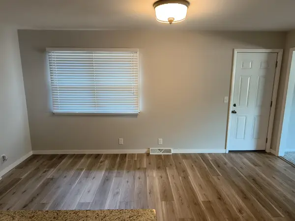 4206 W 17th Street N, Wichita, KS 67212-1708