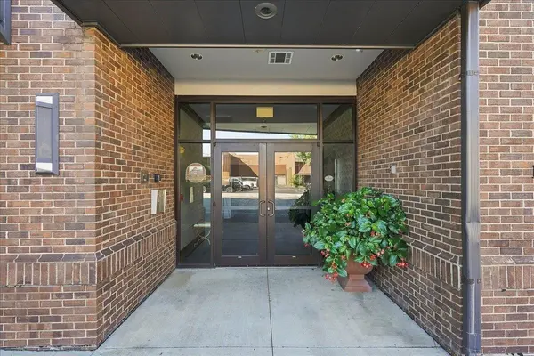 155 E Broad ST, Spartanburg, SC 29306