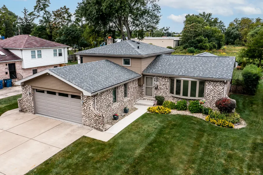 14650 KOSTNER AVE, Midlothian, IL 60445