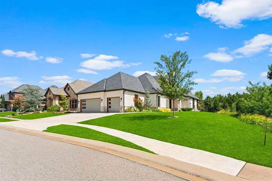 7624 NW 130th TER, Oklahoma City, OK 73142