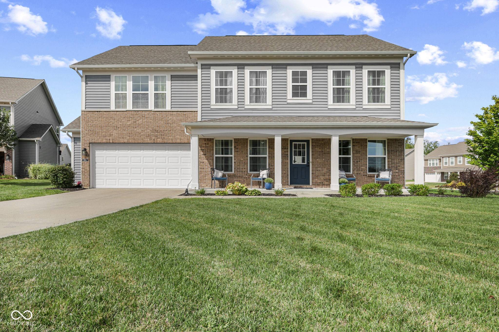 1304 Glen Canyon DR, Greenwood, IN 46143