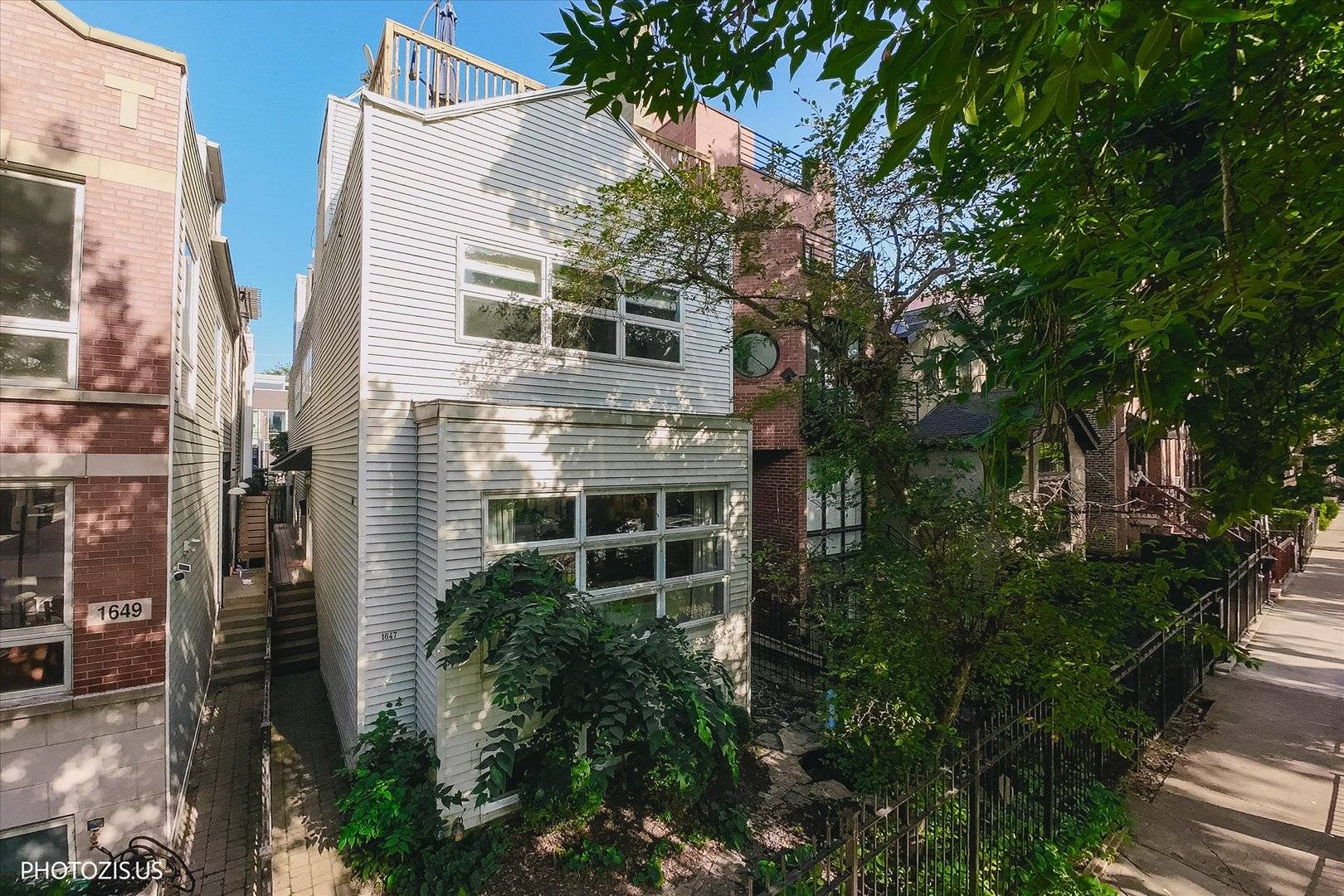 1647 N Winchester AVE #A, Chicago, IL 60622