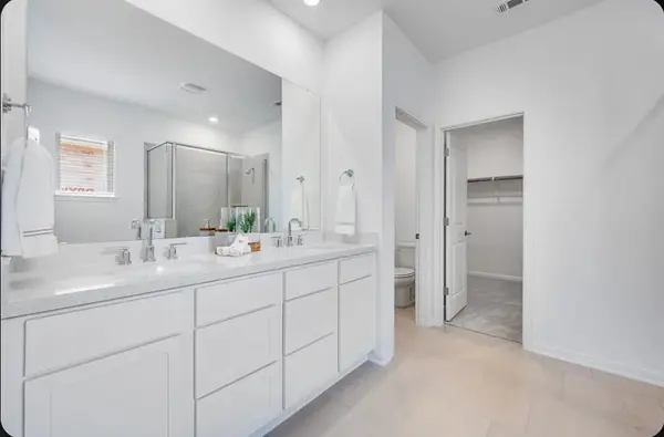 1006 Karly CV, Hutto, TX 78634
