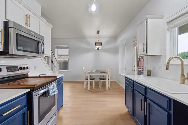 1316 Hensley DR, Leander, TX 78641
