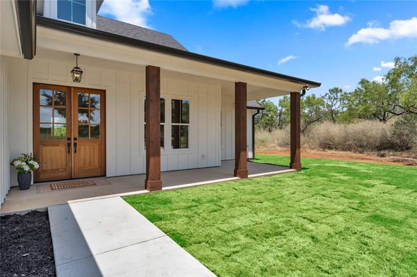 1175 Moose TRL, Kingsland, TX 78639