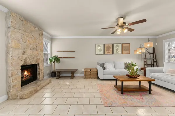 4503 Sarasota DR, Austin, TX 78749