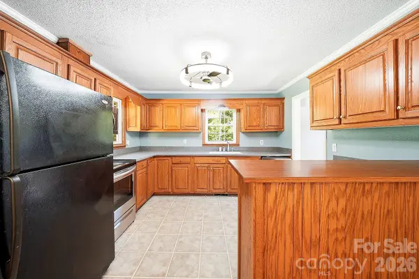 509 Brookside Camp RD, Hendersonville, NC 28792