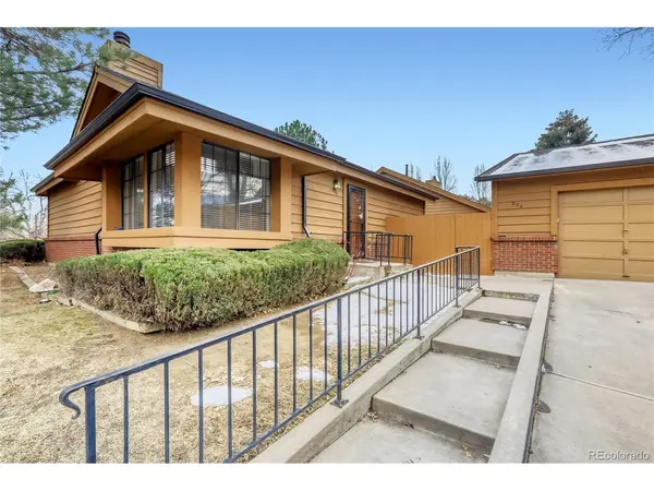204 S Eagle, Aurora, CO 80012