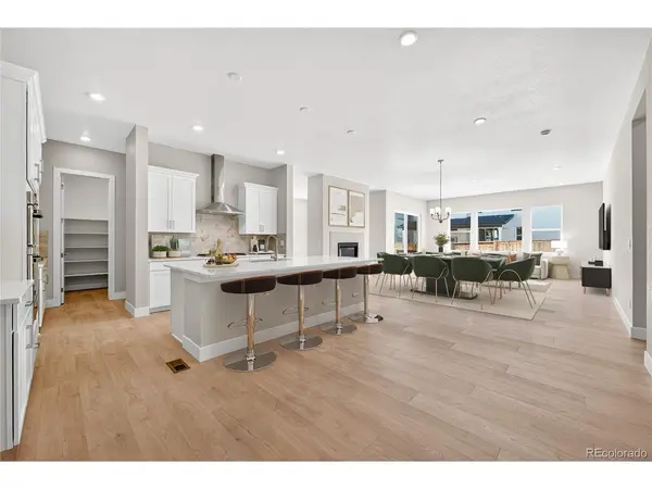 16656 W 93rd, Arvada, CO 80007