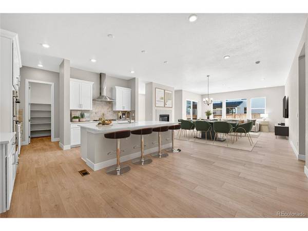 16656 W 93rd, Arvada, CO 80007