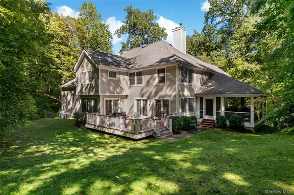 11 Smith Farm RD, Bedford, NY 10506