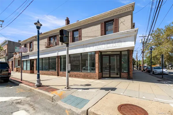 116 South ST, Oyster Bay, NY 11771