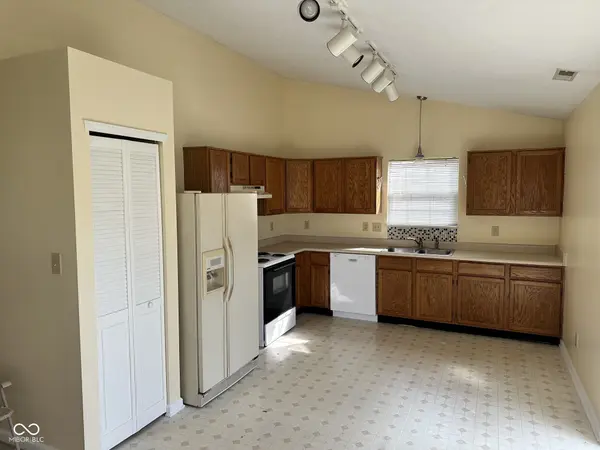 721 Chestnut LN, Brownsburg, IN 46112