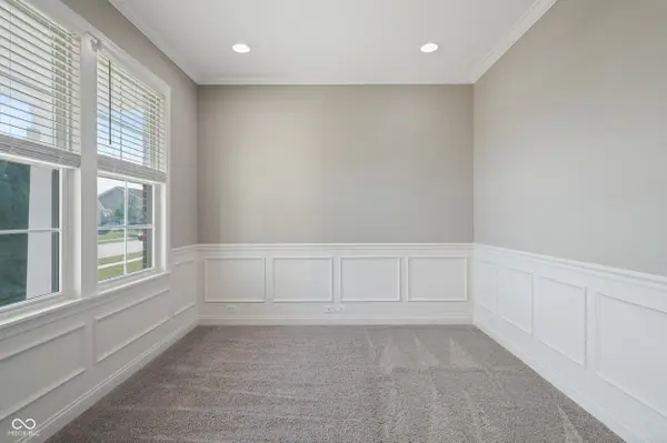 650 Ridge Gate DR, Brownsburg, IN 46112