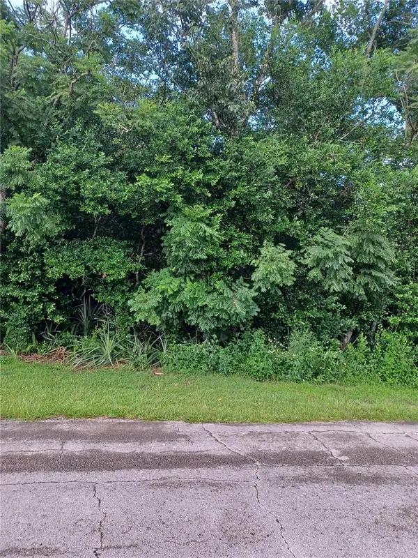 2265 BANBURY AVE, Deltona, FL 32725