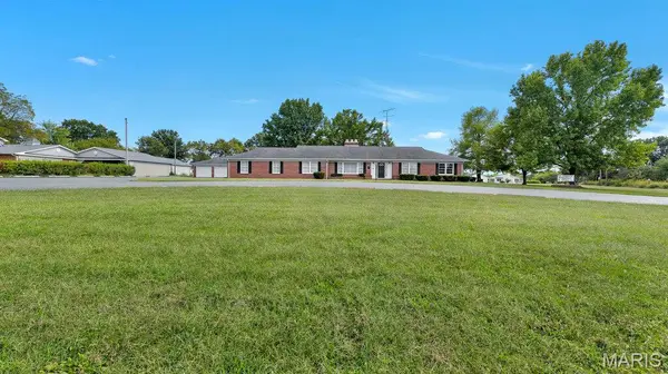 330 Milton ST, New Florence, MO 63363