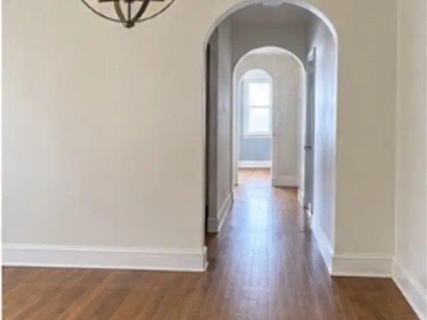 2429 W Foster AVE #2, Chicago, IL 60625