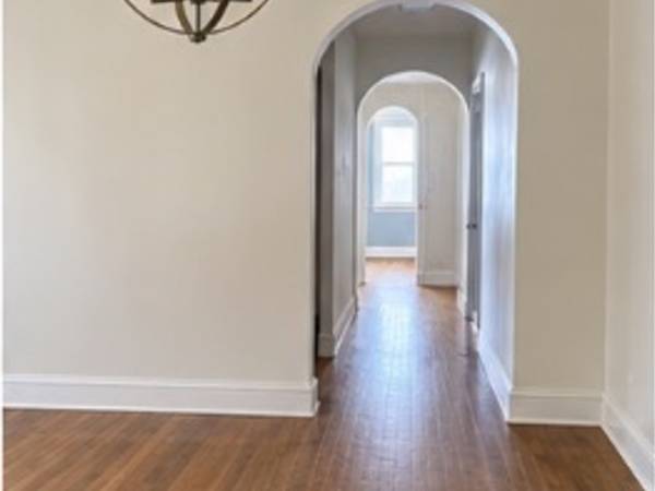 2429 W Foster AVE #2, Chicago, IL 60625