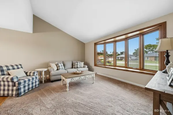 14650 KOSTNER AVE, Midlothian, IL 60445