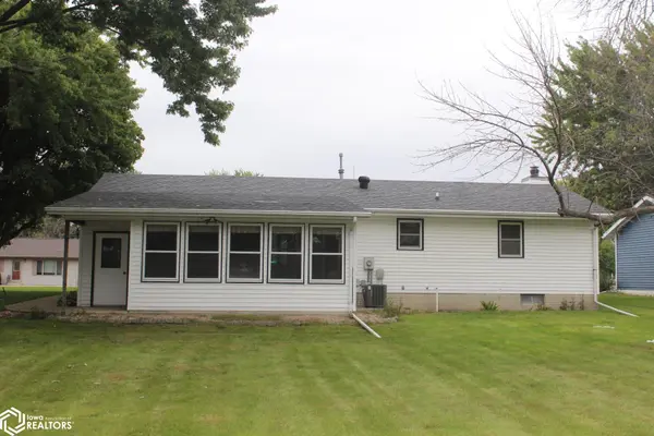 225 W Lyons ST, Garner, IA 50438