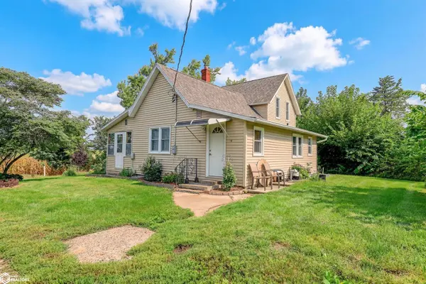 1685 160th ST, Albion, IA 50158