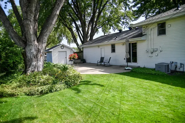 8486 88th ST S, Cottage Grove, MN 55016