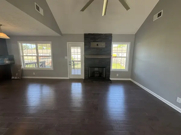 1351 Freedom Dr, Clarksville, TN 37042