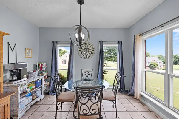 315 Masters Dr, Lexington, TN 38351