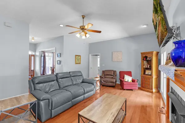 315 Masters Dr, Lexington, TN 38351