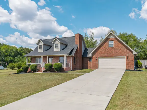 16 Eastridge Rd, Fayetteville, TN 37334