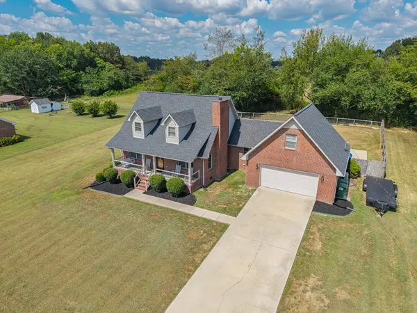 16 Eastridge Rd, Fayetteville, TN 37334