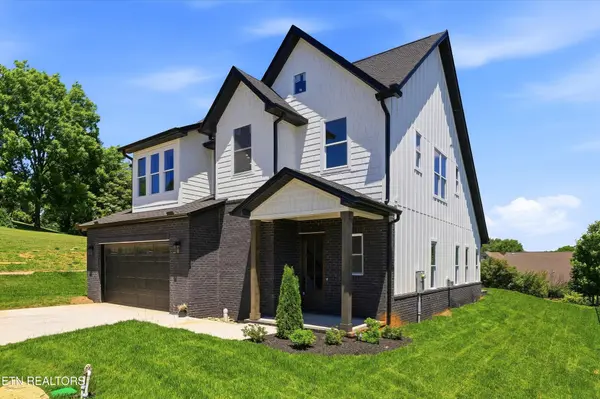 820 Anchor Vista Rd, Farragut, TN 37934