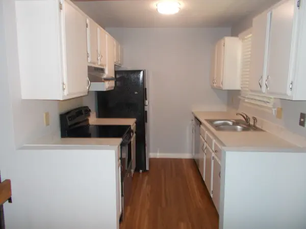 306 Woodview Ct, Old Hickory, TN 37138