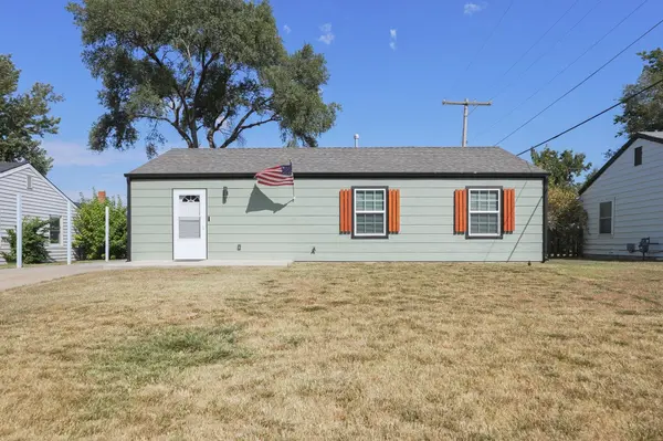 6559 N West Park View St, Park City, KS 67219