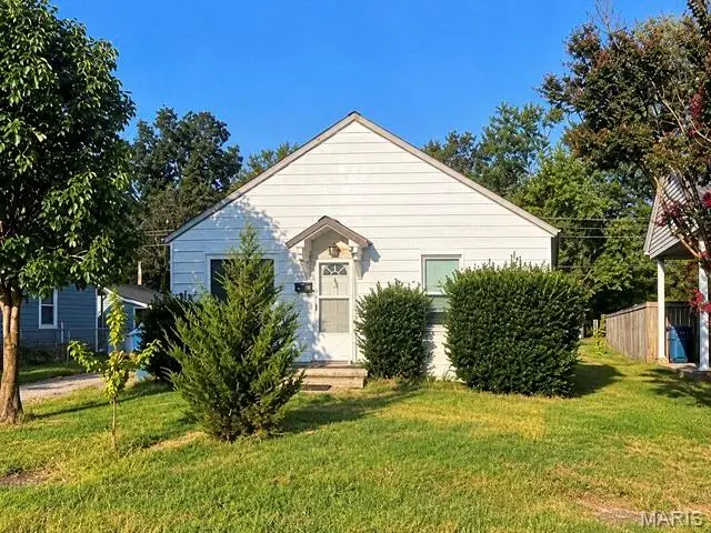 607 S Madison ST, Malden, MO 63863