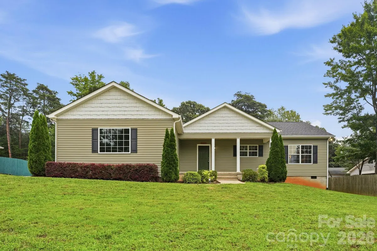 4888 Slanting Bridge RD, Sherrills Ford, NC 28673