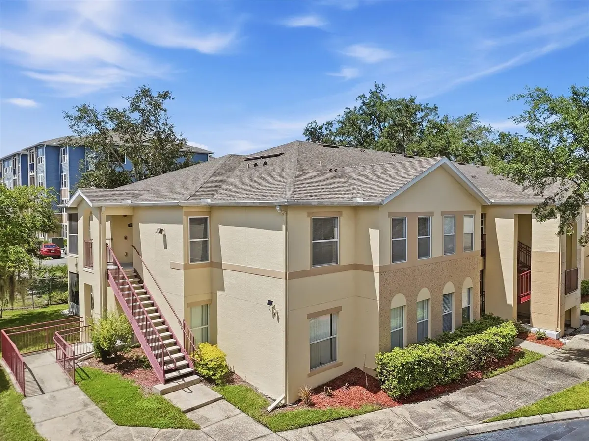 2718 CLUB CORTILE CIR #B, Kissimmee, FL 34746