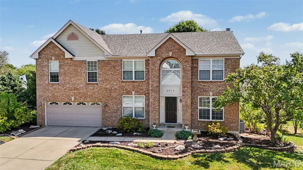 6915 Fieldstone Farms DR, O'fallon, MO 63368
