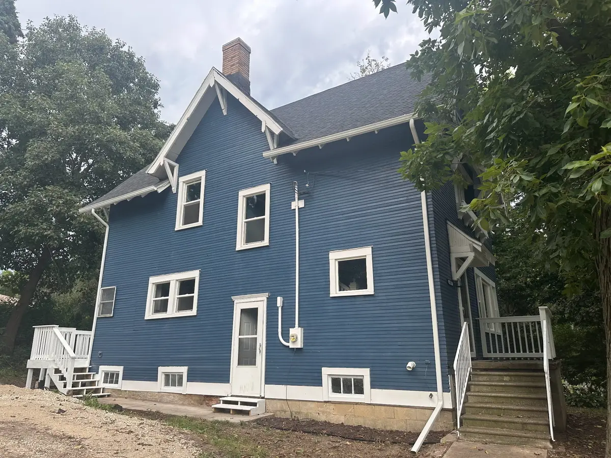 429 W Main ST, Toulon, IL 61483