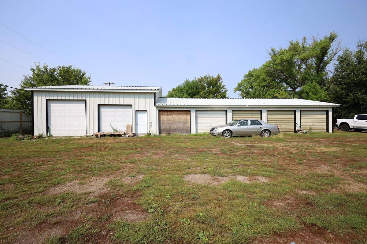 0 College AVE, Crookston, MN 56716