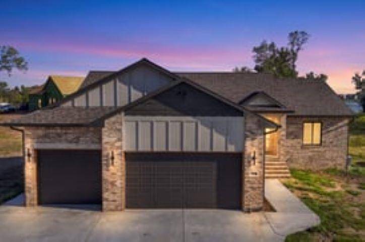 4818 W Calvert St, Wichita, KS 67215