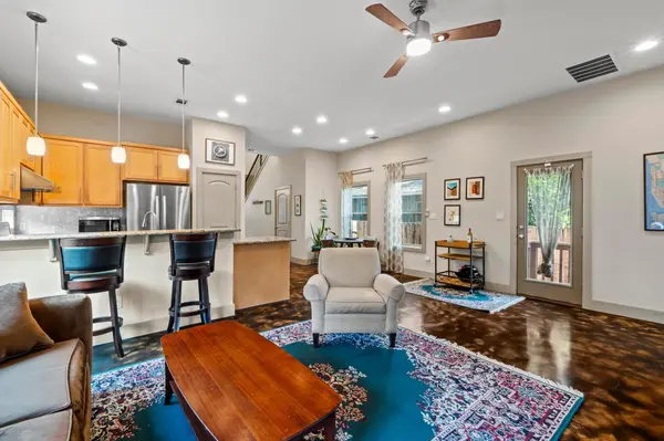 1907 E 20th ST, Austin, TX 78722