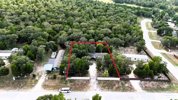 106 Camino De Agua, Elgin, TX 78621