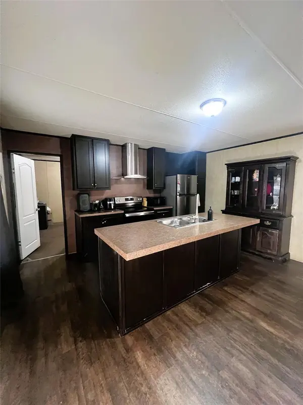 106 Camino De Agua, Elgin, TX 78621